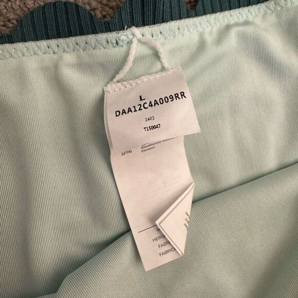 Cupshe Green Scallop Trip Lace Up Back High Rise Bikini Set Large NWT - Picture 4 of 11